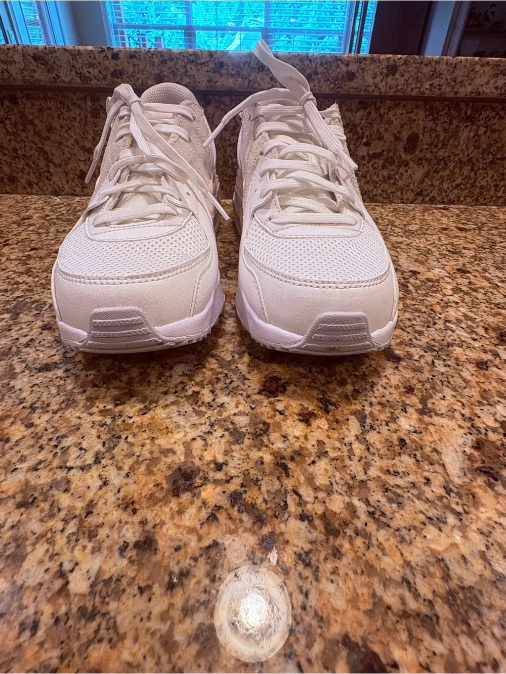 Nike reposhing this